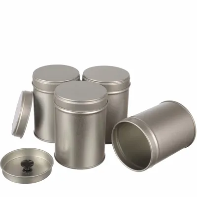 Produktbild von Dosenritter | 4 x aromadichte Gewürzdose / Vorratsdose mit Aromaschutzdeckel, stapelbar aus Metall für 100g Gewürzpulver | 9 x 6,3cm (H,ø) | Teedose