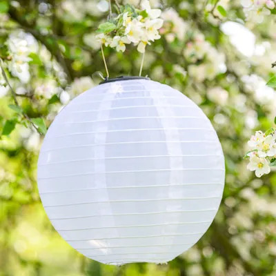Produktbild von LUMILED Solar Lampions Außen, 4x wetterfest Solarlaterne Laterne, Ø20cm LED Lampion Solarleuchte IP44 Kugel weiß Hängend Dekorative wetterfest