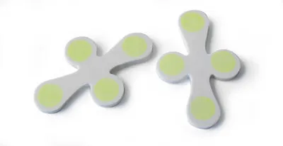 Immagine prodotto di reer Eckenschutz Leuchtend, 2er Set, Ecken Schutz, Stoßschutz, Kindersicherung, Kinder Sicherung, 8398 B