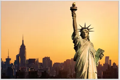 Produktbild von Wallario Wandbild Freiheitsstatue New York, Größe: 61 x 91,50 cm, Poster mit weißem Aluminiumrahmen
