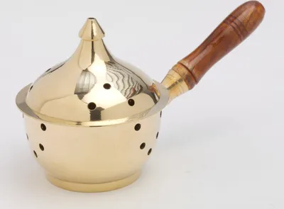 Produktbild von Weihrauchpfanne, Räucherpfanne aus Messing in Gold mit Holzgriff Länge 19 cm für Räucherkohle