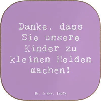 Produktbild von Mr. & Mrs. Panda Untersetzer für Gläser Spruch Erzieher Heldenmacher - Lavendeltraum - Geschenk, Dankeschön, Aufmerksamkeit, Danke sagen, Betreuung, Tischuntersetzer