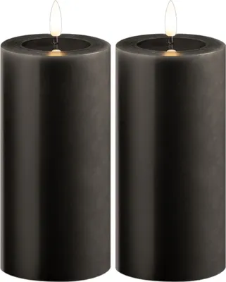 Produktbild von 2er Set LED Stumpenkerzen groß grau Echtwachskerze mit beweglicher Flamme flackernd - Timerfunktion für 6 Stunden warmweißes Licht 7,5cm ø 15cm Höhe - 2 AA Batterien nötig Echtwachspiegel