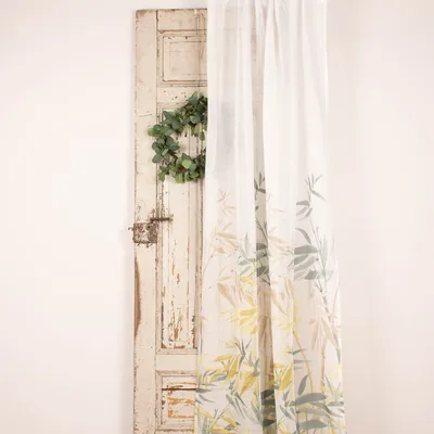 Produktbild von Vorhang Gardine Smilla mit Schlaufenband Blätter weiß grün 145x245cm