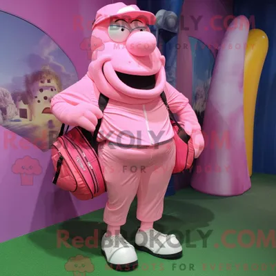 Image de Mascotte REDBROKOLY de sac de golf rose personnage habillé avec un short de course et des porte-documents
