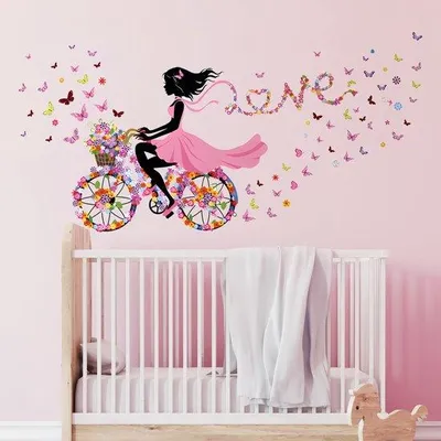 Productafbeelding van Unyqoos® Muurstickers: Bloemenfee met vlinders – zelfklevend, vinyl, niet giftig, verwijderbaar, 140 x 70 cm, geschikt voor kinderkamers