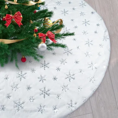 Obrázek produktu pro Dekorační podložka pod vánoční stromek, kulatá, průměr 90 cm, stříbrná, s motivem sněhových vloček a flitrů