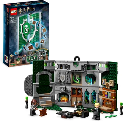 Produktbild von LEGO 76410 Harry Potter Hausbanner Slytherin Set, Hogwarts Wappen, Schloss Gemeinschaftsraum Spielzeug oder Wanddisplay, Sammel-Reisespielzeug mit Draco Malfoy Minifigur
