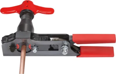 Immagine prodotto di Taumelbördelgerät ROFLARE REVOLVER 6-18mm 1,3kg ROTHENBERGER