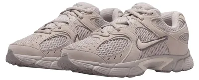 Produktbild von Nike V5 Runner Suede IO1644201 (36/moon particle-lt orewood)