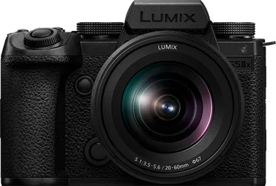 Produktbild von Panasonic Lumix S5IIX + S 20-60MM F3.5-5.6 + 50mm F1.8, 24,2 MP, 12000 x 8000 Pixel, CMOS, 6K Ultra HD, Touchscreen, Schwarz