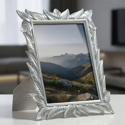 Immagine prodotto di Cornice fotografica Leavy, argento, per foto 15x20 cm, marca Mauro Ferretti