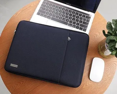Immagine prodotto di Borsa impermeabile per notebook da 13,3-13,5 pollici