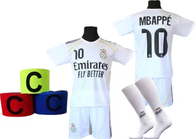 Produktbild von MBAPPE Fußball-Set, weißes T-Shirt, Shorts, Socken + Stirnband - Größe 140