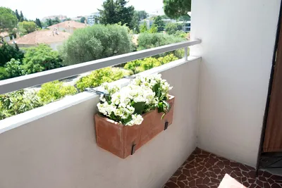Immagine prodotto di Supporto regolabile per fioriera - da 16 a 26 cm - 2 pezzi