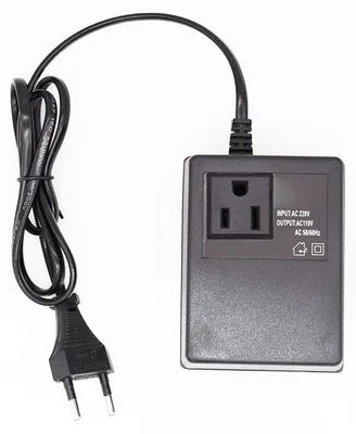 Produktbild von Stromadapter 200 W, 2-poliger Rundstecker, internationaler Reiseadapter, Spannungswandler