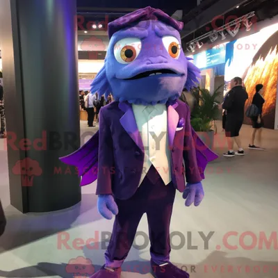 Produktbild von Lila REDBROKOLY Betta Fisch Maskottchen Kostüm Charakter gekleidet mit einem Blazer und Kummerbund