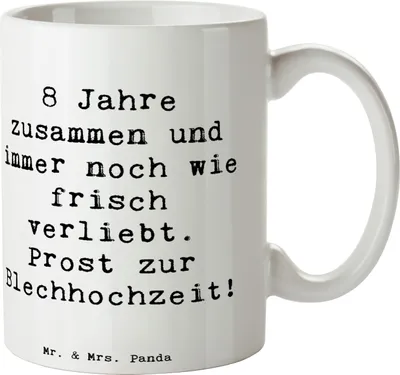 Produktbild von Mr. & Mrs. Panda Tasse Spruch 8. Hochzeitstag Blechhochzeit - Weiß - Geschenk, Liebe feiern, Kaffeetasse, Kaffeebecher, Heiraten, Jubiläum, Geschenke, Sprüche, bedruckt