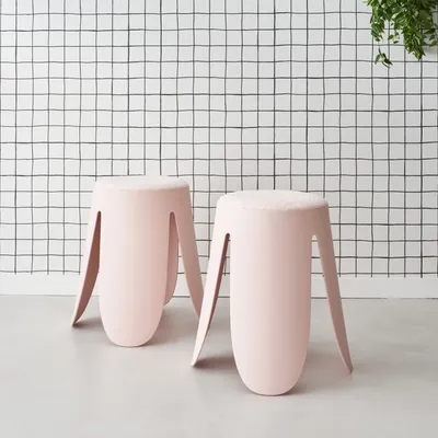 Produktbild von sweeek - 2er Set stapelbare Hocker, strukturierter Bouclébezug - Rosa
