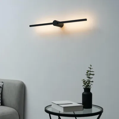 Produktbild von KOSILUM - Wandleuchte, Metall und Aluminium - Schwarz - Eydon