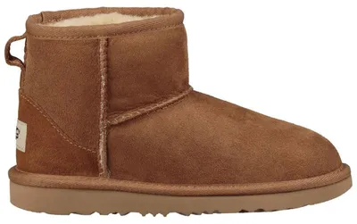 Produktbild von UGG Classic Mini Boot II Boot Chestnut (Kids) - EU 31