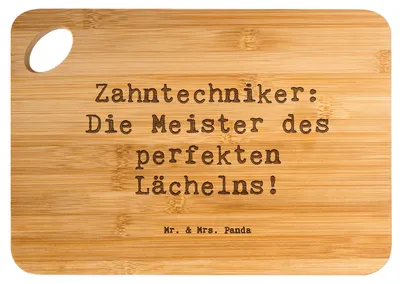 Produktbild von Mr. & Mrs. Panda Brett Spruch Zahntechniker Lächeln - Transparent - Geschenk, Schneidebrett, Hackbrett, Geschenke für, Anerkennung, kreative, Beruf, mit Herz, Berufsliebe