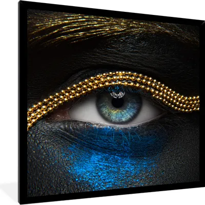 Produktbild von MuchoWow® Gerahmtes Poster Frau - Augen - Make-up - Luxus - Gold 40x40 cm - Poster mit Schwarzem Bilderrahmen Wandposter Rahmen Foto Bilder - Mit Rahmen - Wanddekoration Schlafzimmer