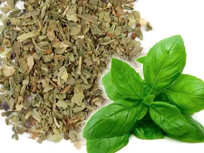 Produktbild von 1 kg Basilikum gerebelt getrocknet feinste Qualität