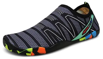 Produktbild von Barfußschuhe Uni – Wasserschuhe schnell trocknend, rutschfest für Strand, Schwimmen & Surfen, leicht & flexibel, Aqua Schuhe Damen Herren