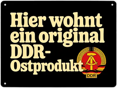 Produktbild von Hier wohnt ein original DDR-Ostprodukt Metallschild XL in 21x28 cm mit Wappen