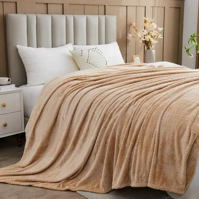 Produktbild von Unyqoos® Flanelldecke aus 100% Mikrofaser-Polyester – superweich, wendbar & pflegeleicht als Sofa- oder Bettüberwurf
