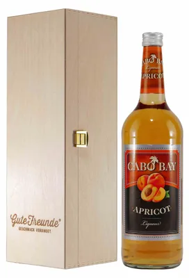 Produktbild von Cabo Bay Apricot Liqueur mit Geschenk-Holzkiste