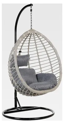 Produktbild von Hängekorbsessel aus Rattan mit schwarzem Gestell und grauem Kissen