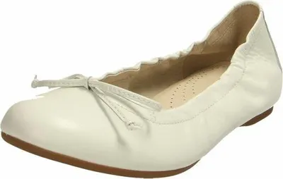 Produktbild von Gabor Damen Ballerinas aus Leder mit normaler Weite und ca. 1 cm Absatzhöhe