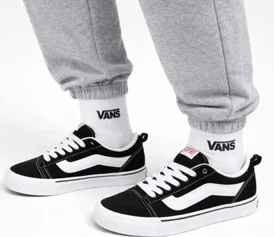 Produktbild von Vans Knu Skool Herren- und Damen-Sneaker VN0009QC6BT1