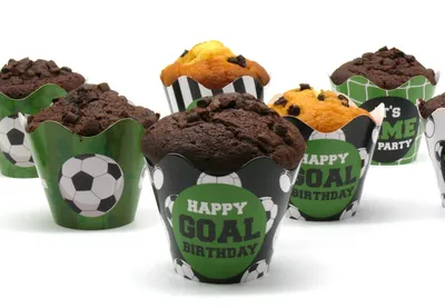 Muffin-Förmchen Fußball, 24 Stück, 8 Designs, Party-Deko