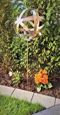 Produktbild von Rosenkugel Geflecht 10 cm Edelstahl mit Stab 80 cm Streifenkugel Geflechtkugel