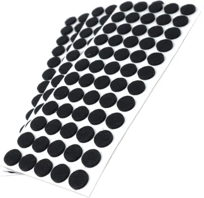 Produktbild von 180 selbstklebende Filzgleiter in Schwarz, Ø 14 mm, rund, aus 3,5 mm dickem Filz für Möbel und Böden