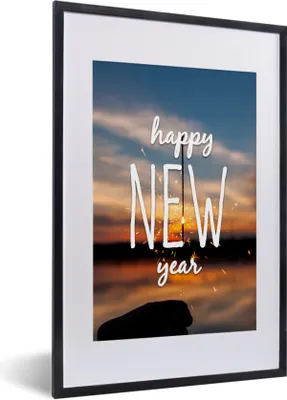 Produktbild von MuchoWow® MuchoWow® Gerahmtes Poster Zitate - 'Frohes neues Jahr' - Sprichwörter 40x60 cm - Poster mit zchwarzem Bilderrahmen - Poster in Rahmen