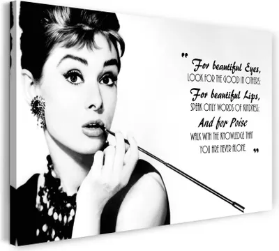 Produktbild von Leinwandbild (120x80cm): Audrey Hepburn Zigarettenhalter schwarzes Kleid schulterfrei, echter Holz-Keilrahmen inkl. Aufhänger, handgefertigt in Deutschland