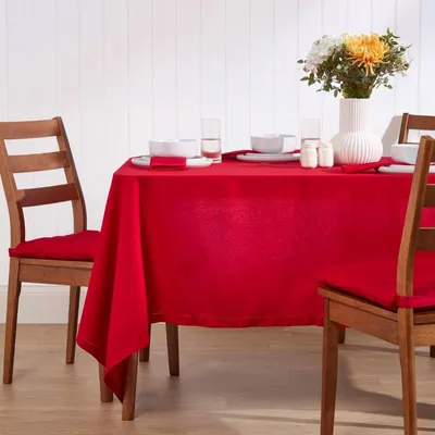 Image de HOMESCAPES Nappe rouge 137 x 137 cm, 100 % coton