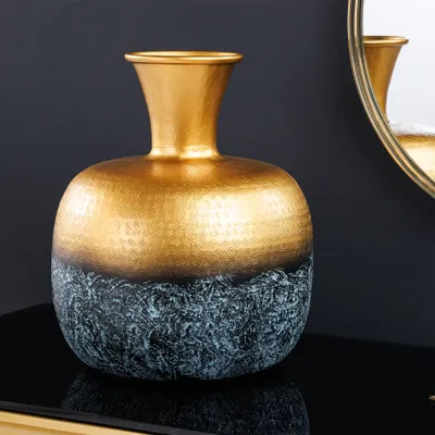 Produktbild von riess-ambiente Handgefertigte Deko Vase ABSTRACT ORIENT 40cm gold rund Metall Patina Blumenvase Dekoration