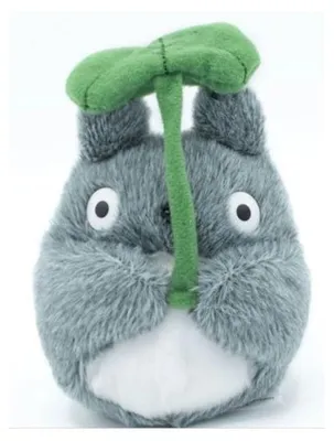 Immagine prodotto di Studio Ghibli – Plus Totoro con Foglia (13cm)