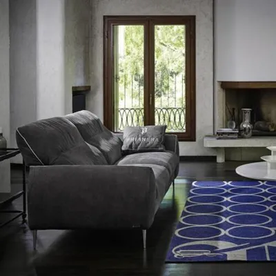 Produktbild von Dreisitzer Sofa 3 Sitzer Sofas Polster Prianera Möbel Luxus Textil Couchen Grau