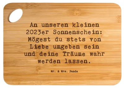 Produktbild von Mr. & Mrs. Panda Schneidebrett Spruch 2023 Geburtstagstraum - Transparent - Geschenk, Geburtstagsgeschenk, Geschenke für Geburtstag, Alter, Holzbrett, Frühstücksbrettchen