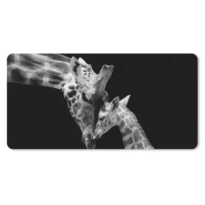 Produktbild von MuchoWow® Mauspad Mousepad Giraffe - Wildtiere - Porträt - Schwarz-Weiß 60x30 cm - Mousepads - Maus Mat - Pad - Mausunterlage - Nachhaltig
