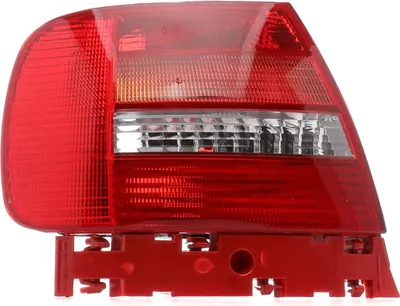 Produktbild von TYC Rückleuchte Heckleuchte Links für AUDI A4 Limousine (8D2, B5)
