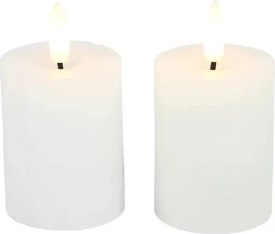 Produktbild von Decostar Countryfield LED Kerzen weiß 6/18h Timer Wachs Stumpenkerzen 5x9,5cm