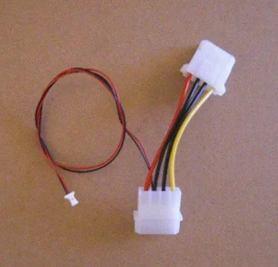 Produktbild von Supermicro Kabel seriell
