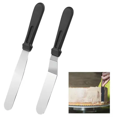 Produktbild von 2-teiliges Set aus abgewinkelten Spateln zum Glasieren, Edelstahl mit 15 cm langen Klingen, Tortenspatel zum Dekorieren von Kuchen und Gebäck